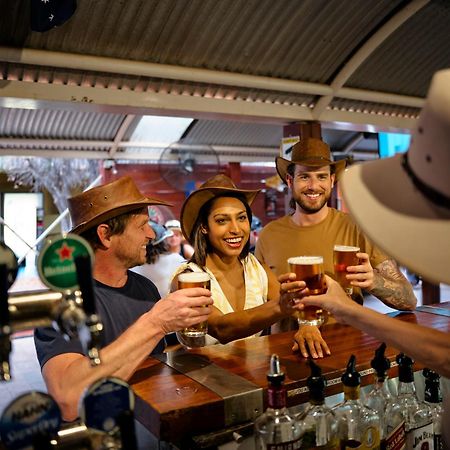 Outback Hotel Ayers Rock Exterior foto