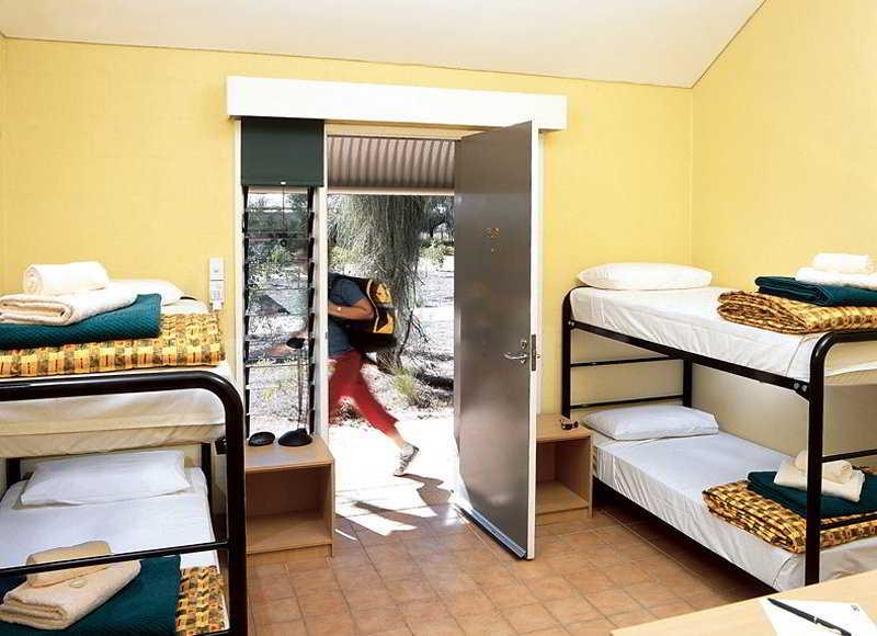 Outback Hotel Ayers Rock Quarto foto